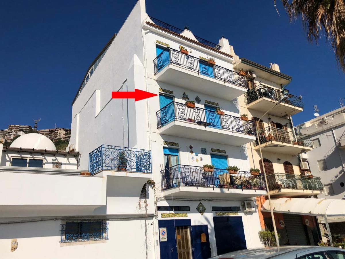 Locazione Turistica F.G. Rando Apartment Letojanni Bagian luar foto