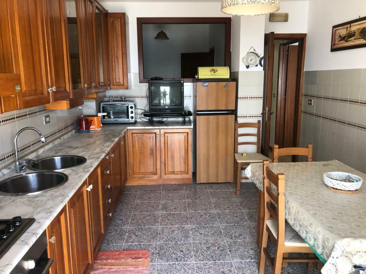 Locazione Turistica F.G. Rando Apartment Letojanni Bagian luar foto